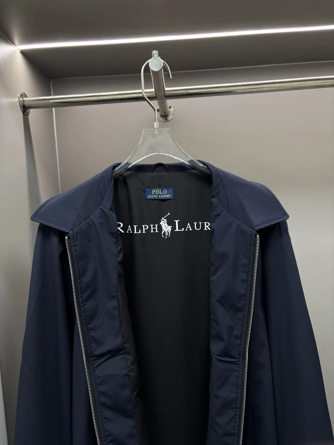 🅿️600 POLO Ralph Lauren new embroidered cotton jacket Original fabric Original accessories Official same model Made of imported polyester fabric, customized with same vat dyeing fabric Very comfortable and smooth to the touch Very wide and stylish, Will not deform after long wearing Color: Black Royal Blue Khaki Size: L-4XL